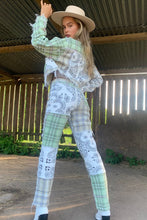 Load image into Gallery viewer, FALSE